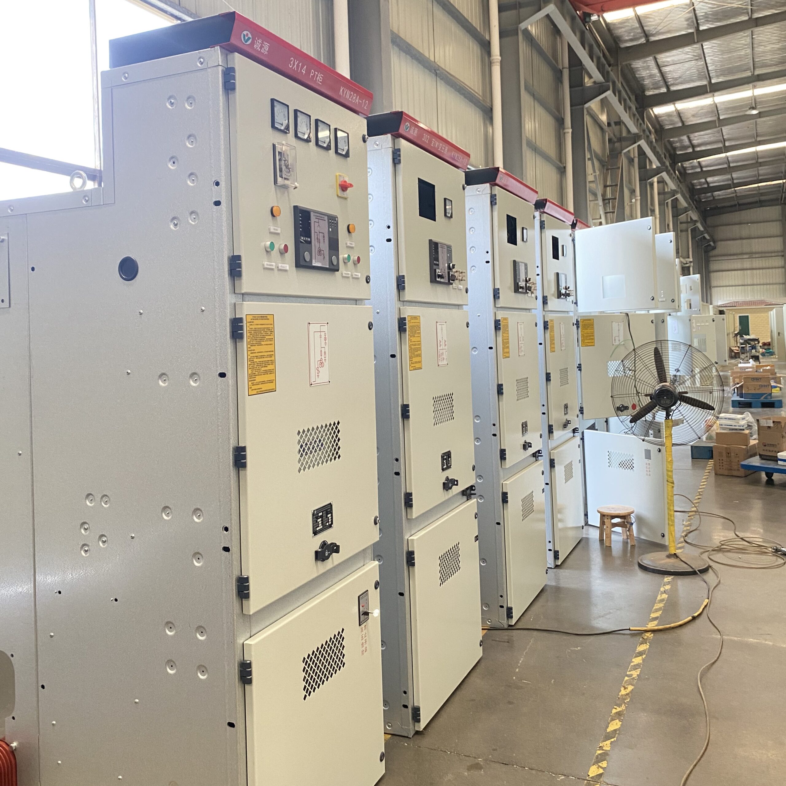 Withdrawable High-voltage Switchgear Cabinet, Fully Enclosed, Durable and Reliable
